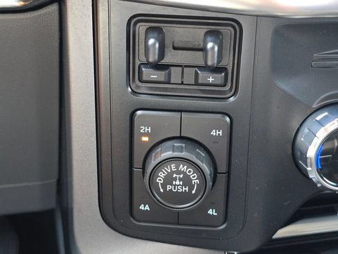 Used 2023 Ford F150 Lariat w/ Equipment Group 502A High AWD/4WD image 34
