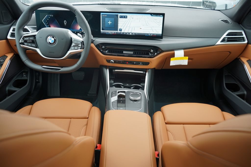 Used 2026 BMW 330i xDrive Sedan w/ Convenience Package AWD/4WD image 13