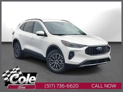 New 2025 Ford Escape SE w/ PHEV Premium Package
