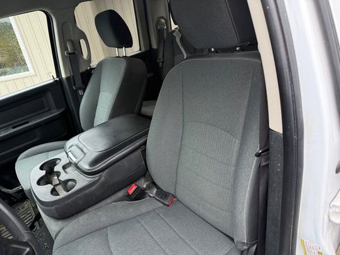 Used 2021 RAM 1500 Tradesman w/ Tradesman SXT Package AWD/4WD image 3