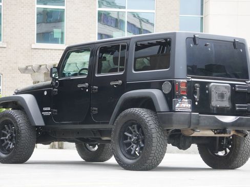 Used 2016 Jeep Wrangler Unlimited Sport w/ Quick Order Package 24S image 12