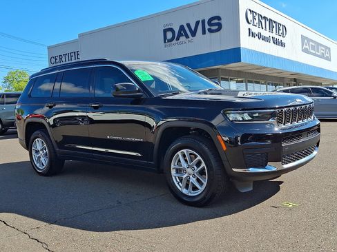 Used 2025 Jeep Grand Cherokee L Laredo w/ Luxury Tech Group I AWD/4WD image 3