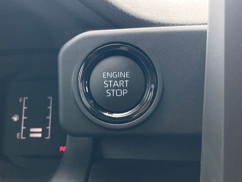 Certified 2026 Toyota Tacoma SR AWD/4WD image 18