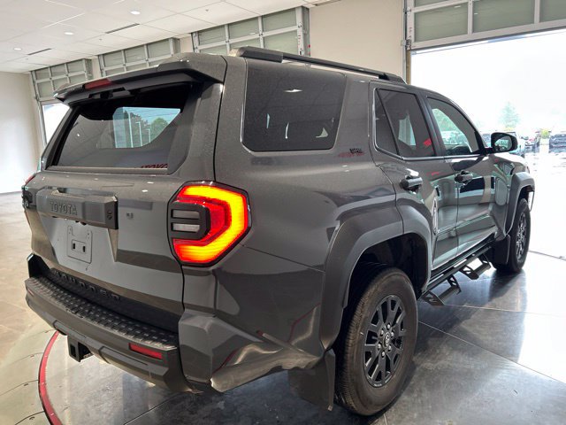 Used 2025 Toyota 4Runner SR5 AWD/4WD image 6
