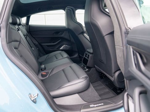 Certified 2025 Porsche Taycan Turbo AWD/4WD image 23