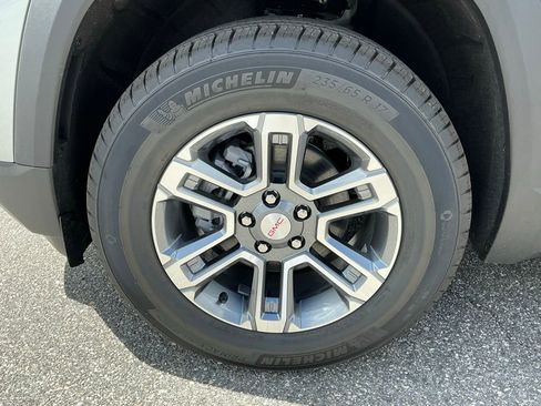 New 2026 GMC Terrain Elevation image 23