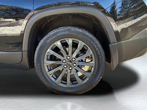 Used 2023 Chevrolet Traverse RS w/ LPO, Floor Liner Package image 18