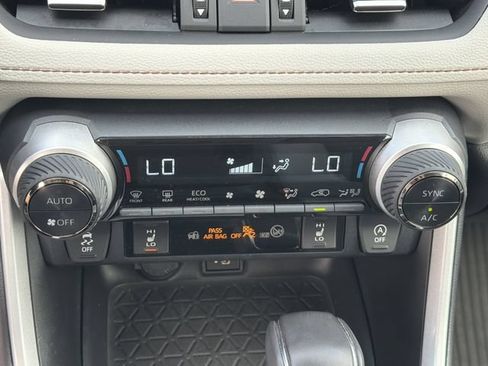 Used 2024 Toyota RAV4 XLE Premium w/ Weather Package FWD image 31