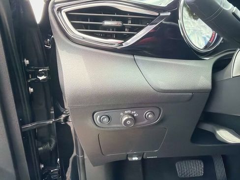 Used 2023 Buick Encore GX Essence w/ Experience Buick Package FWD image 30