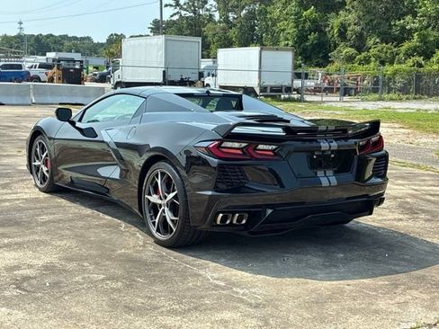 Used 2023 Chevrolet Corvette Stingray Premium Conv w/ Z51 Performance Package RWD image 6