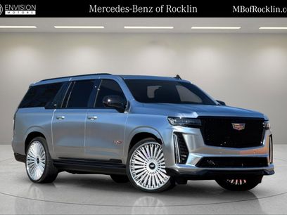 Used 2023 Cadillac Escalade ESV V