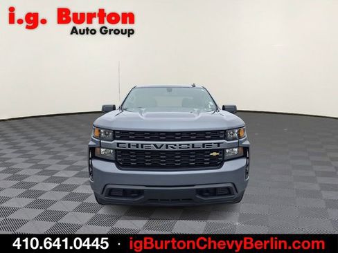 Certified 2020 Chevrolet Silverado 1500 Custom w/ Custom Value Package AWD/4WD image 2