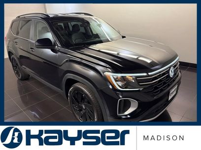Used 2025 Volkswagen Atlas SE