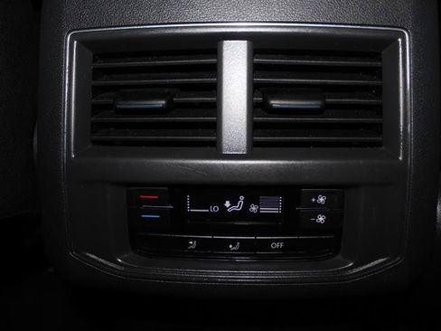 Used 2018 Volkswagen Atlas S AWD/4WD image 22