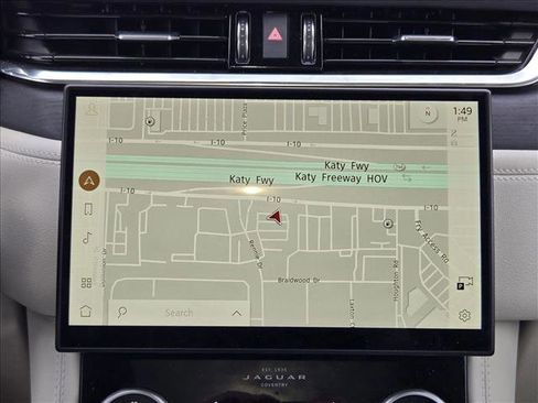 Used 2024 Jaguar F-PACE R-Dynamic S image 12