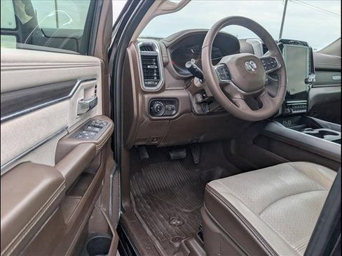 Used 2025 RAM 2500 Laramie image 6