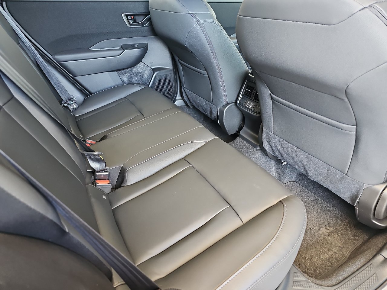 New 2026 Subaru Outback Premium AWD/4WD image 11