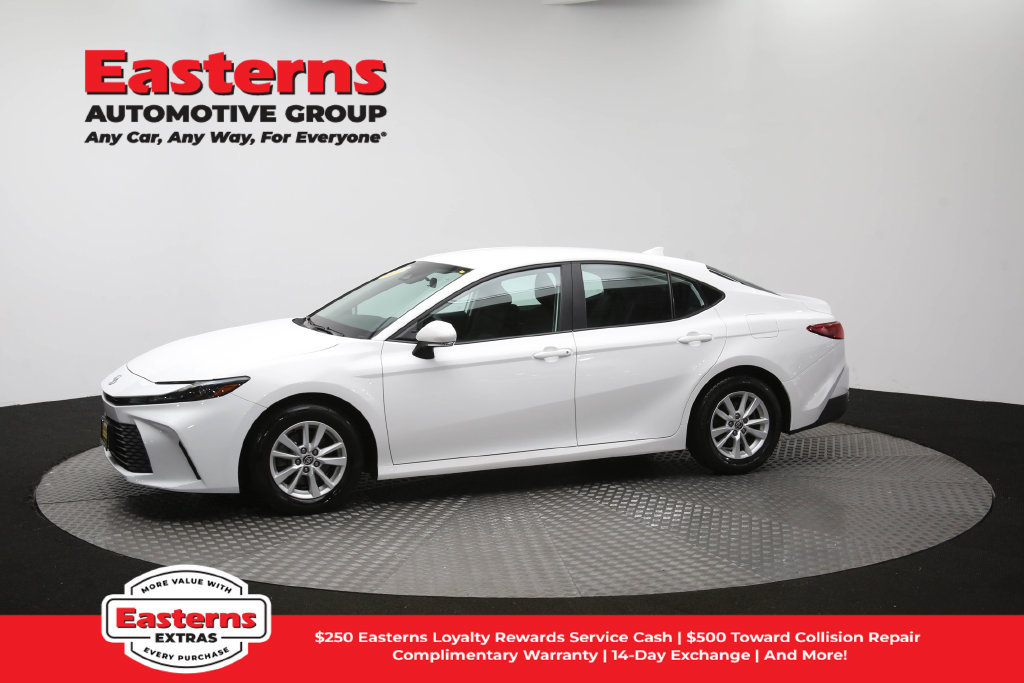 Used 2025 Toyota Camry LE FWD image 58