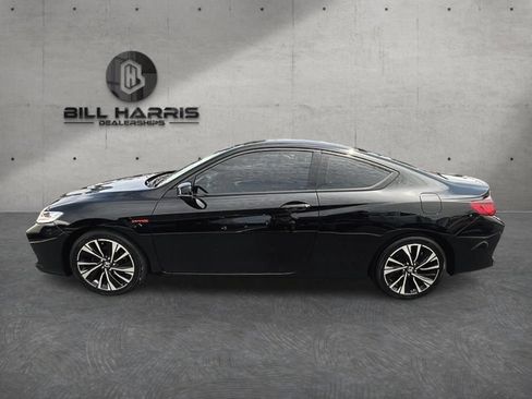 Used 2017 Honda Accord EX-L image 10