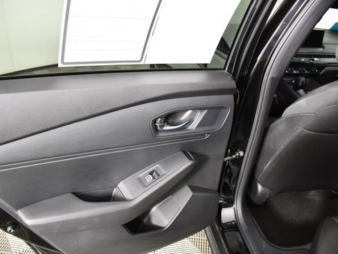 Certified 2024 Honda Accord Sport image 43