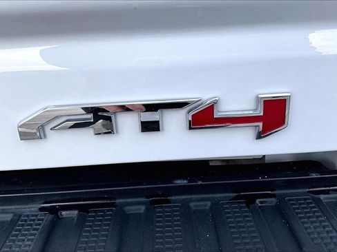 Used 2025 GMC Sierra 3500 AT4 w/ AT4 Premium Plus Package image 10