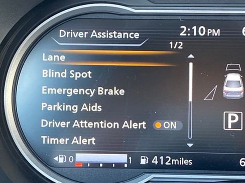 New 2025 Nissan Versa SR image 15