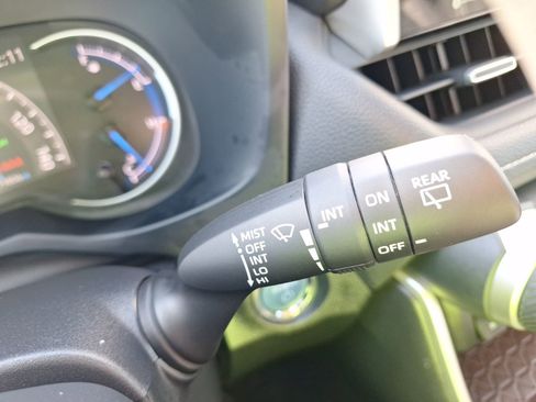 Used 2022 Toyota RAV4 Limited image 25