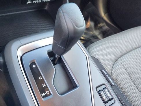 Used 2024 Subaru Crosstrek 2.0i Premium image 18