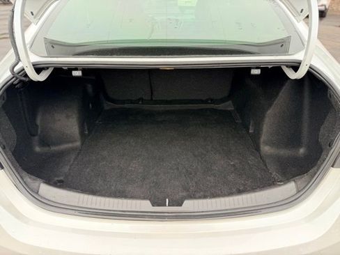 Used 2016 Chevrolet Malibu LT w/ Driver Confidence Package image 26