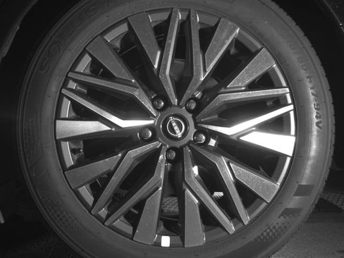 Used 2025 Nissan Altima 2.5 SV image 14