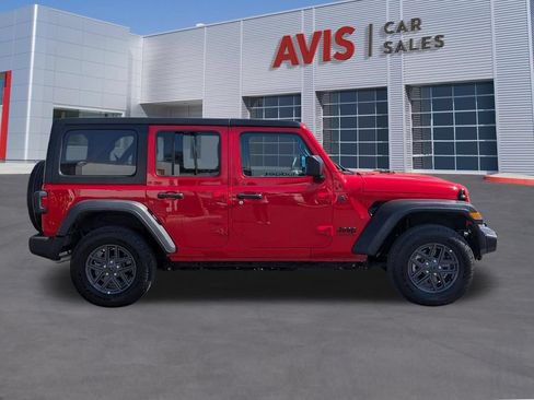 Used 2025 Jeep Wrangler Unlimited Sport AWD/4WD image 5