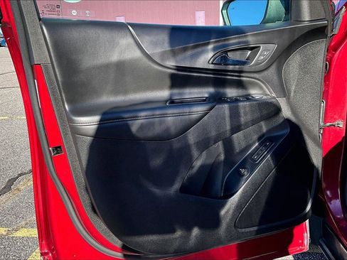 Used 2019 Chevrolet Equinox Premier image 19