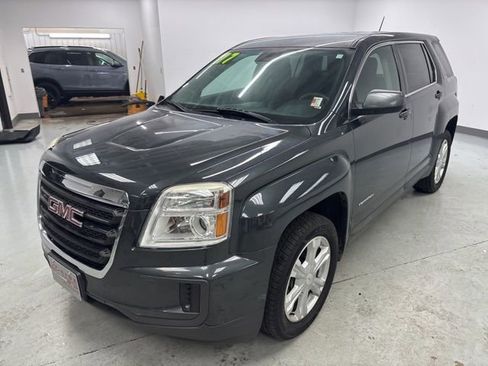 Used 2017 GMC Terrain SLE image 4