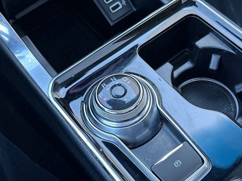 Used 2019 Ford Edge Titanium w/ Equipment Group 301A image 24