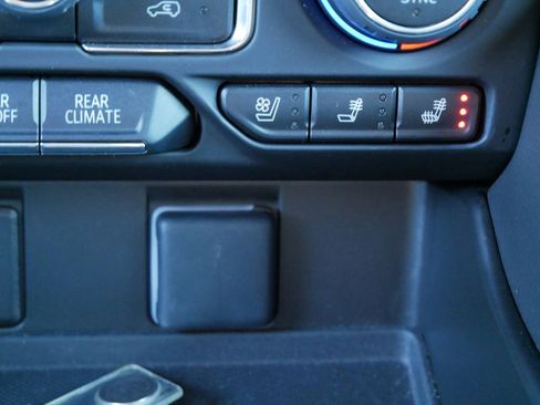 Used 2023 Chevrolet Tahoe Premier image 30