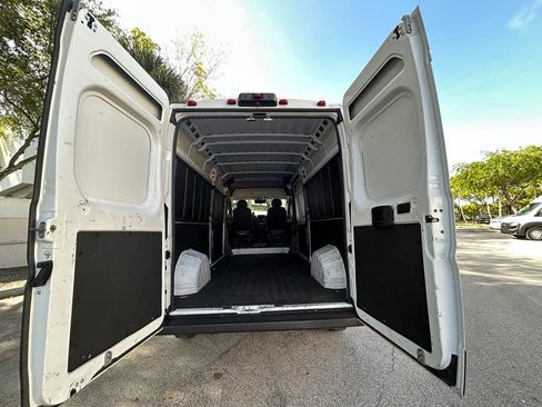 Used 2023 RAM ProMaster 2500 FWD image 35