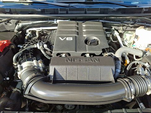 Used 2023 Nissan Frontier PRO-4X w/ Pro Convenience Package image 27