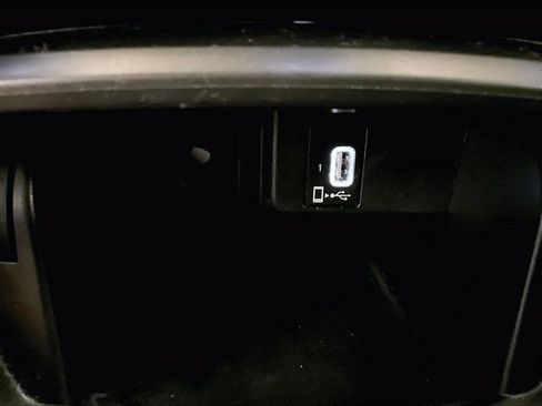 Used 2019 Honda Accord EX image 31