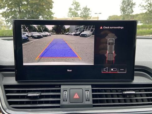 Certified 2023 Audi Q5 2.0T Premium w/ Convenience Package image 21