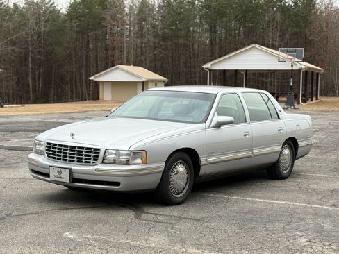 Used 1999 Cadillac De Ville D'Elegance FWD image 7