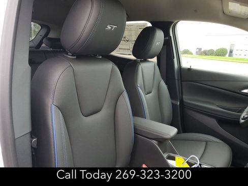 New 2026 Buick Encore GX Sport Touring w/ Comfort Package image 26