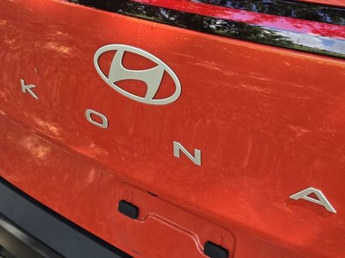 Used 2024 Hyundai Kona SE FWD image 10