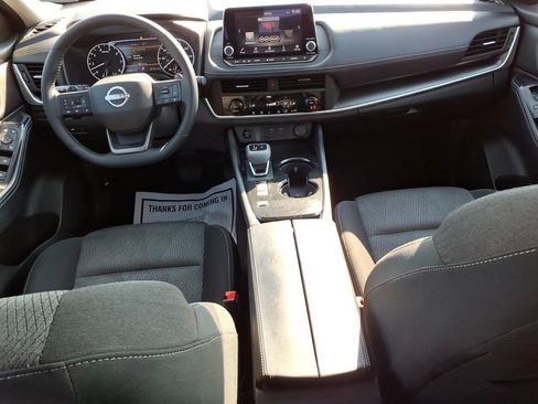 Used 2026 Nissan Rogue SV FWD image 12