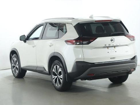 Used 2021 Nissan Rogue SV w/ Premium Package FWD image 42