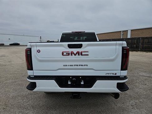 New 2026 GMC Sierra 3500 AT4 image 4