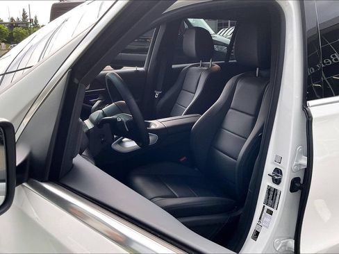 Certified 2026 Mercedes-Benz GLE 450 4MATIC image 17