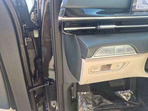 Used 2026 Genesis GV80 2.5T image 10