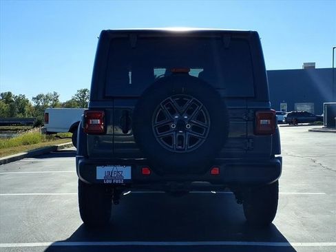 New 2026 Jeep Wrangler Sport S image 20