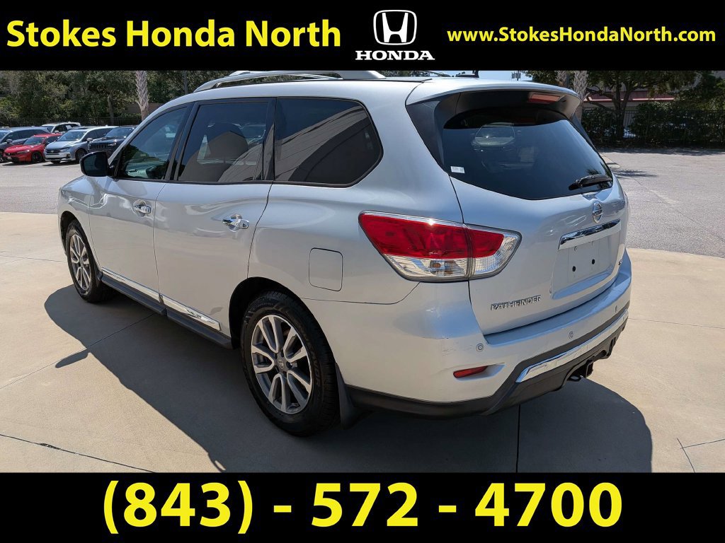 Used 2015 Nissan Pathfinder SL w/ SL Premium Package FWD image 5