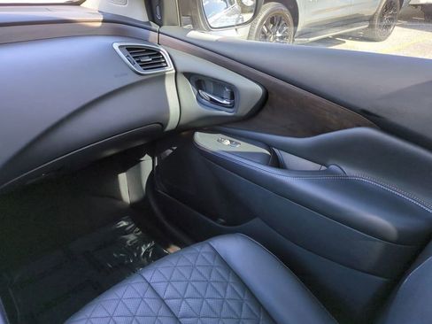 Certified 2022 Nissan Murano Platinum w/ Cargo Package image 17
